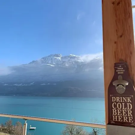Lina - Lakeview Living Near Interlaken 아파트 Niederried bei Interlaken