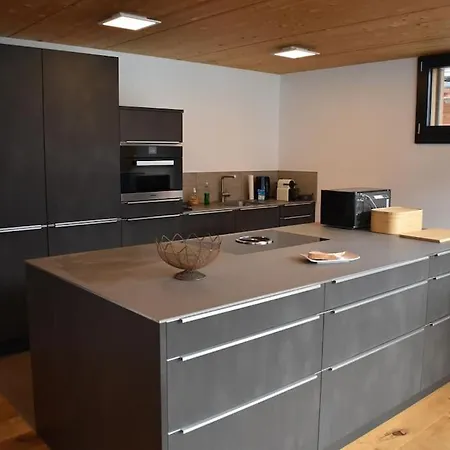 Lina - Lakeview Living Near Interlaken *