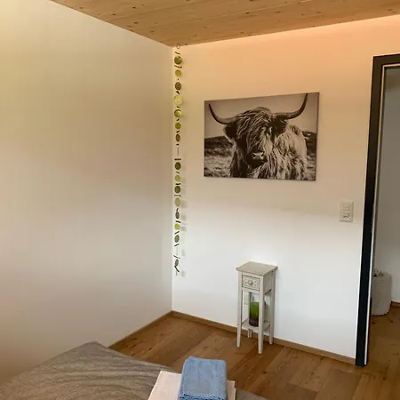 Lina - Lakeview Living Near Interlaken Niederried bei Interlaken