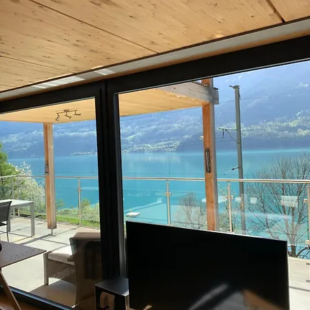 Lina - Lakeview Living Near Interlaken 아파트 *