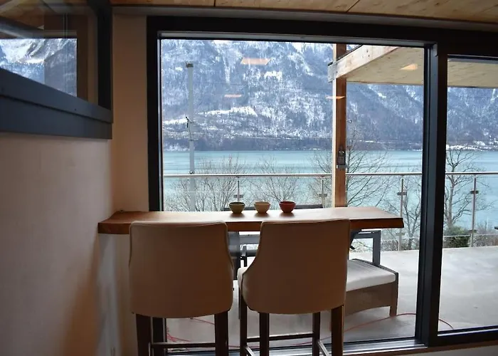 Lina - Lakeview Living Near Interlaken * Niederried bei Interlaken