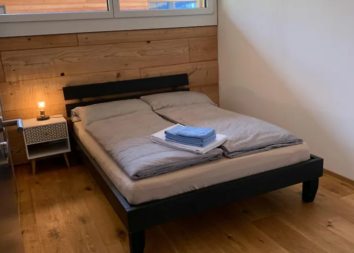 Apartment Lina - Lakeview Living Near Interlaken Niederried bei Interlaken