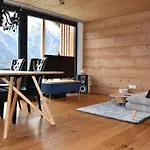 Lina - Lakeview Living Near Interlaken * Niederried bei Interlaken