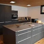 Lina - Lakeview Living Near Interlaken *